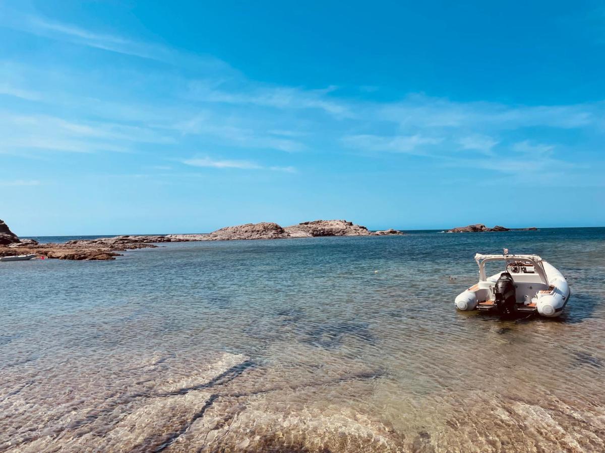 Camping Tonnara Cala Sapone エクステリア 写真