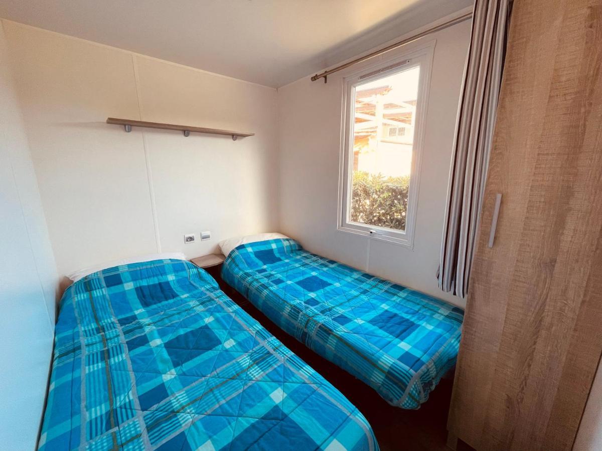 Camping Tonnara Cala Sapone エクステリア 写真